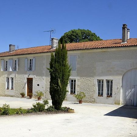 Le Vieux Noyer Bed and Breakfast Saint-Maurice-de-Tavernole Buitenkant foto